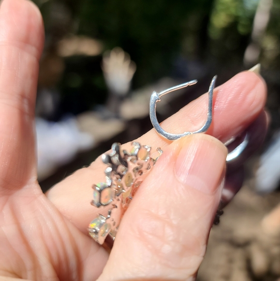 Opal & Amethyst butterfly 🦋 floral cluster earrings - Picture 9 of 10